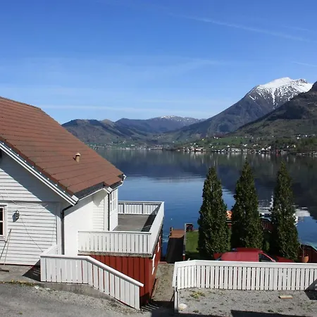 Fjord Dimmelsvik