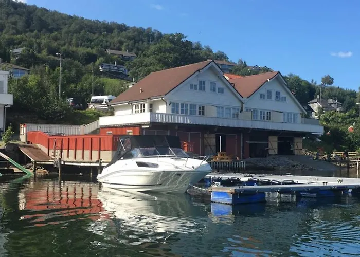 Fjord *