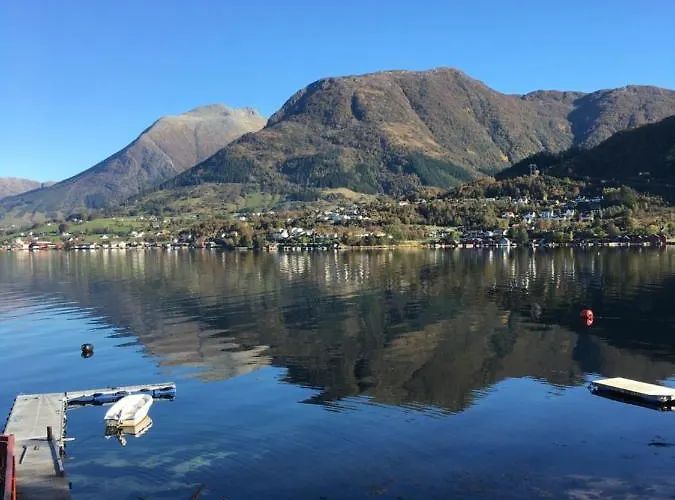 Fjord * Dimmelsvik