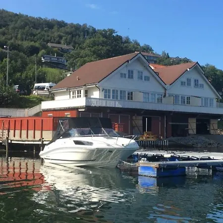 Fjord *